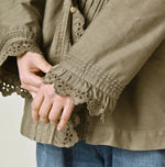 45R Yoko Sateen Cutwork Cache-Coeur