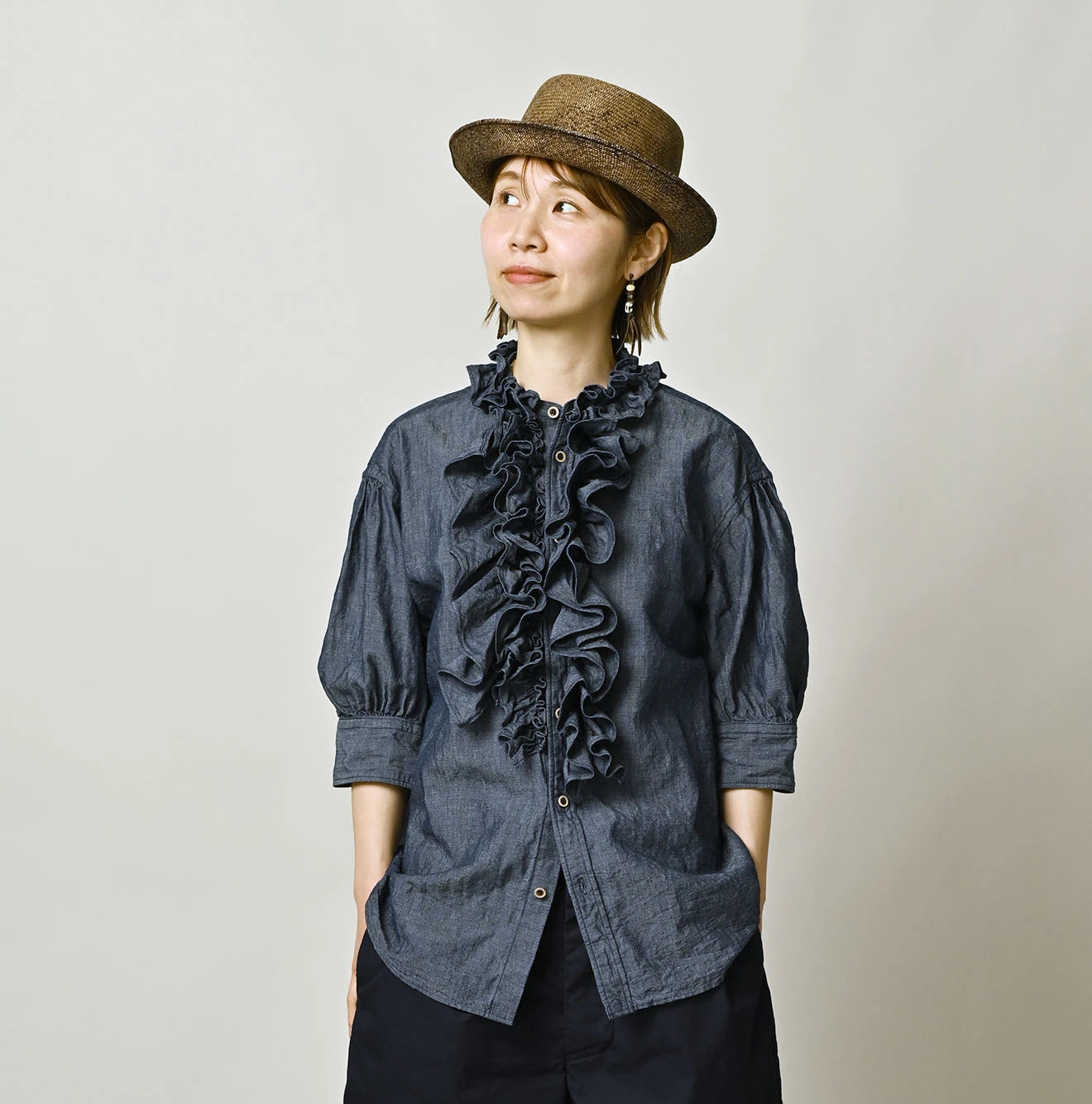 45R Cotton Linen Dungaree Frilled Coupe Shirt - Image 3