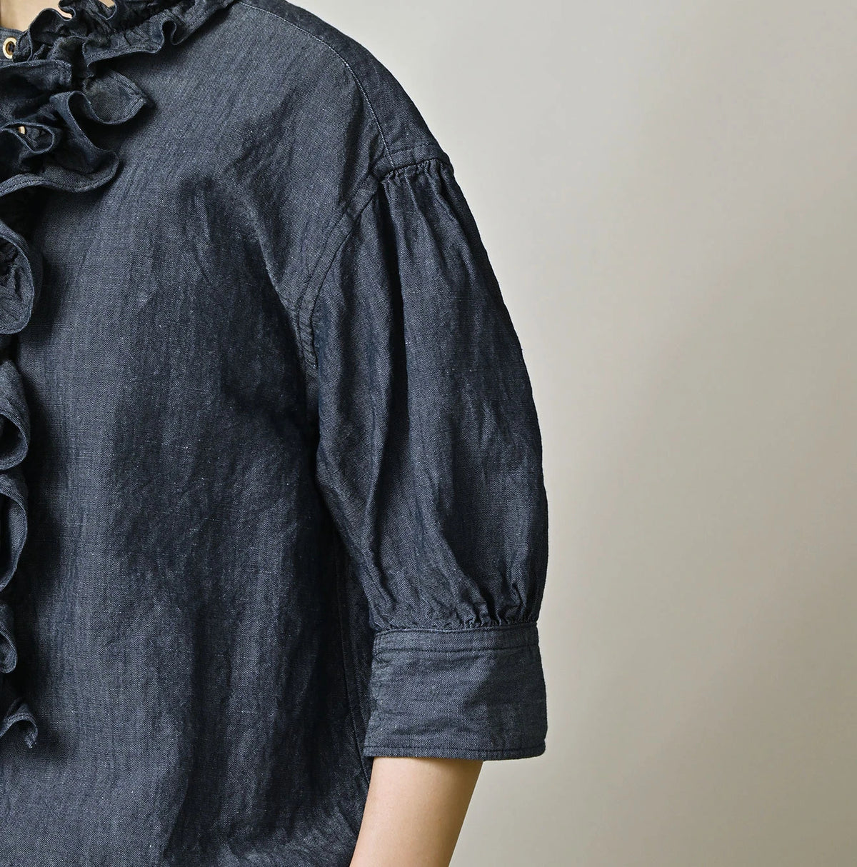 45R Cotton Linen Dungaree Frilled Coupe Shirt
