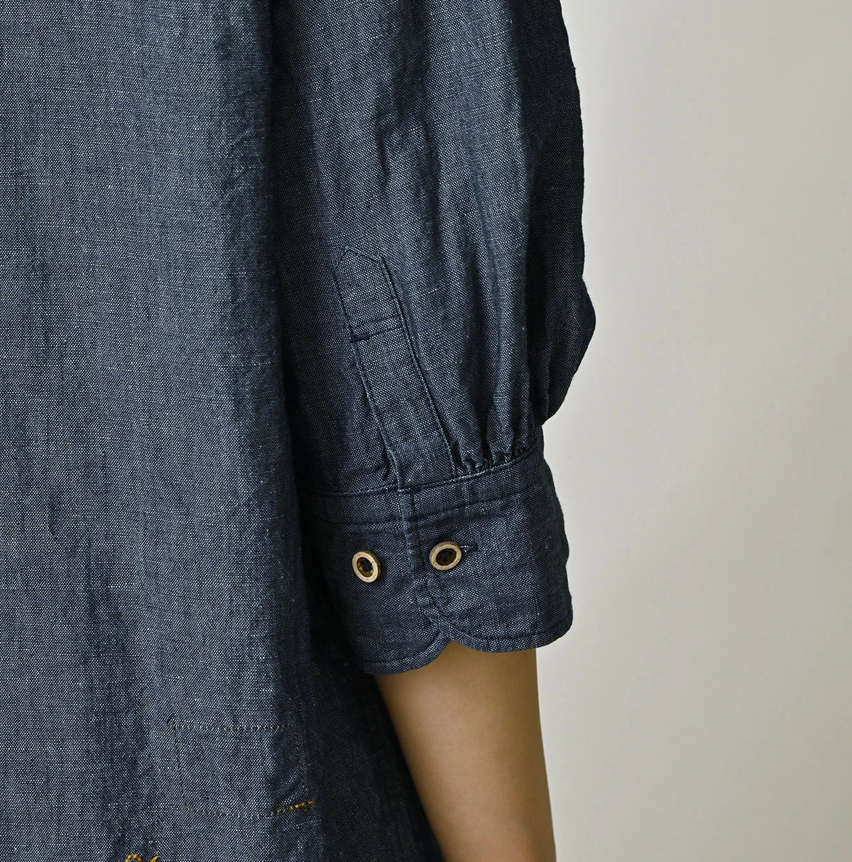 45R Cotton Linen Dungaree Frilled Coupe Shirt