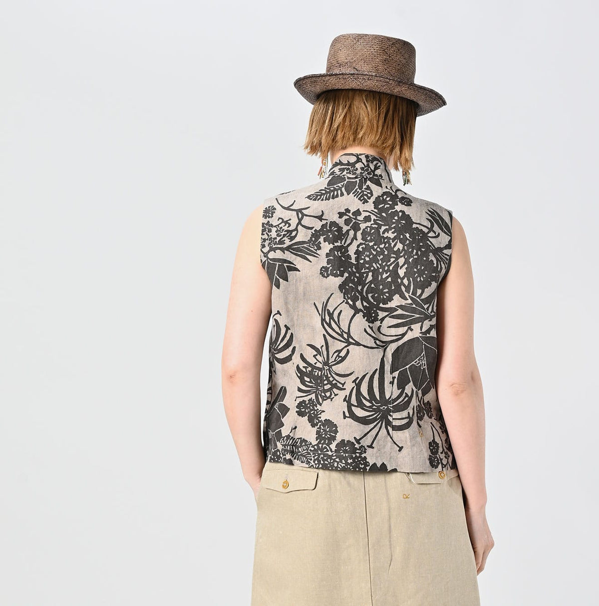 45R Linen Lotus Clover Knot Camisole