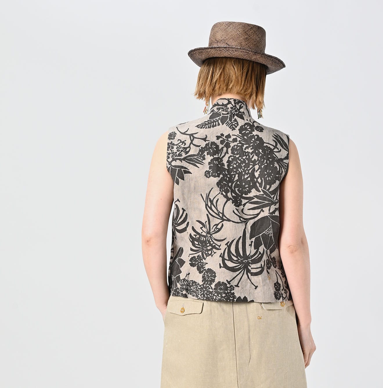 45R Linen Lotus Clover Knot Camisole