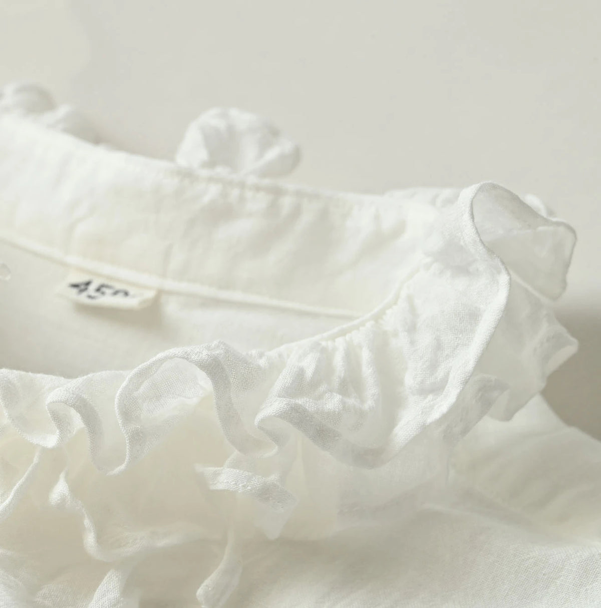 45R 45 Gauze Frilled Coupe Shirt