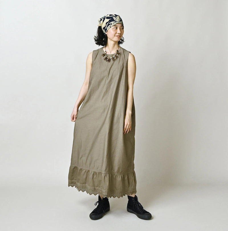 45R Yoko Sateen Sleeveless Dress - Image 4