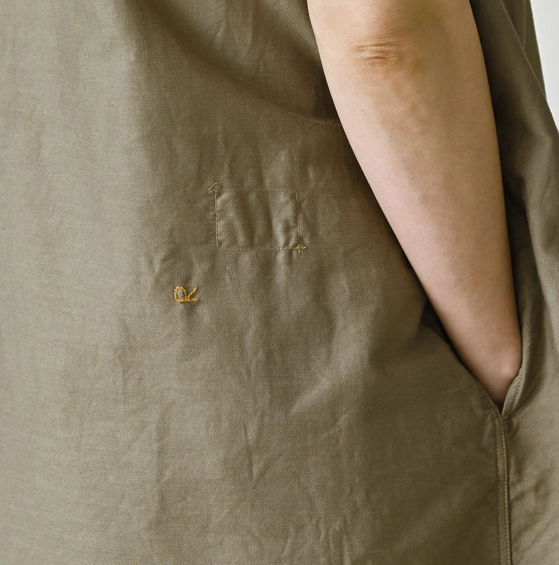 45R Yoko Sateen Sleeveless Dress - Image 12