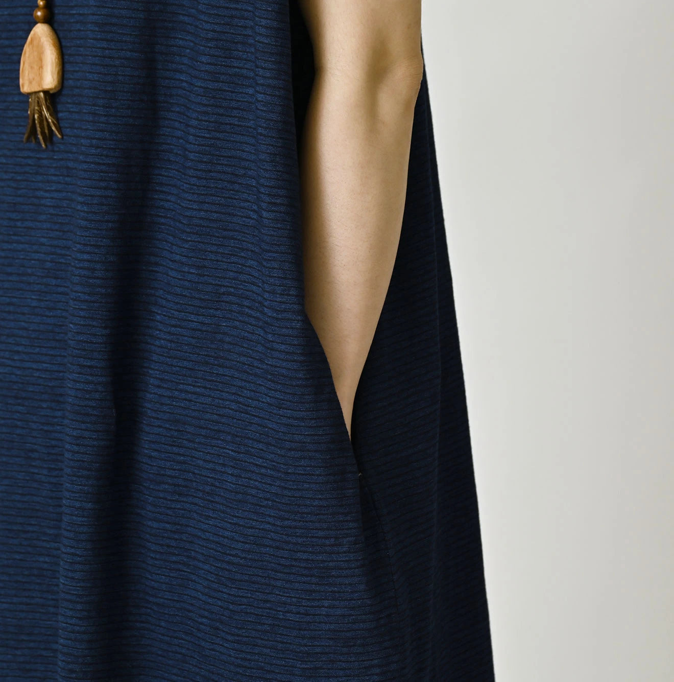 45R Indigo Tenjiku Stripe M-Dress - Image 7