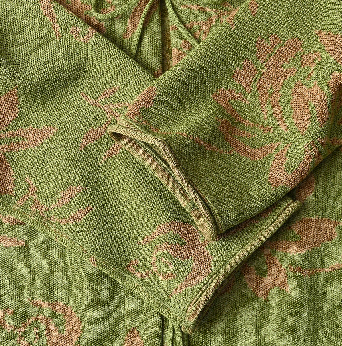 45R Lei Aloha Jacquard Cardigan