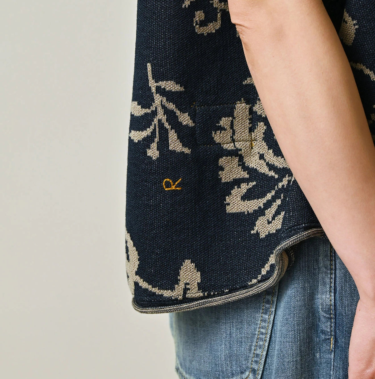 45R Indigo Lei Aloha Jacquard Camisole