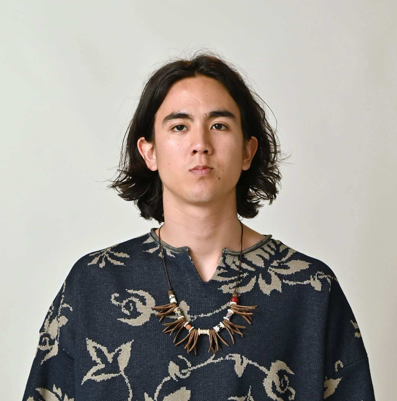 45R Lei Lei Coconut Choker - Image 5