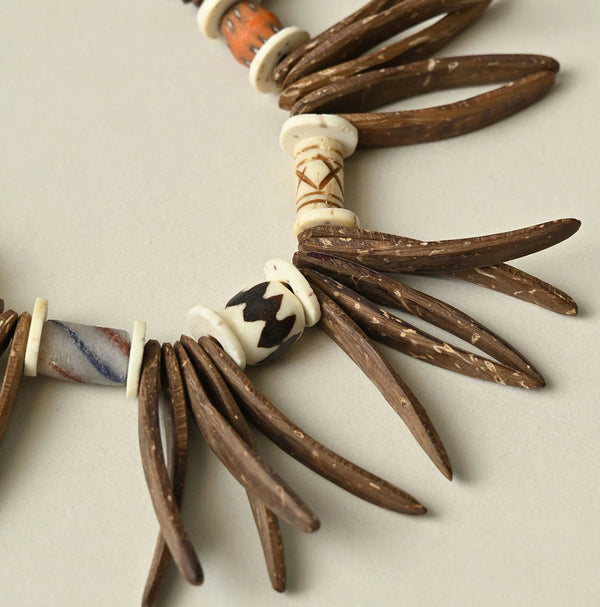 45R Lei Lei Coconut Choker