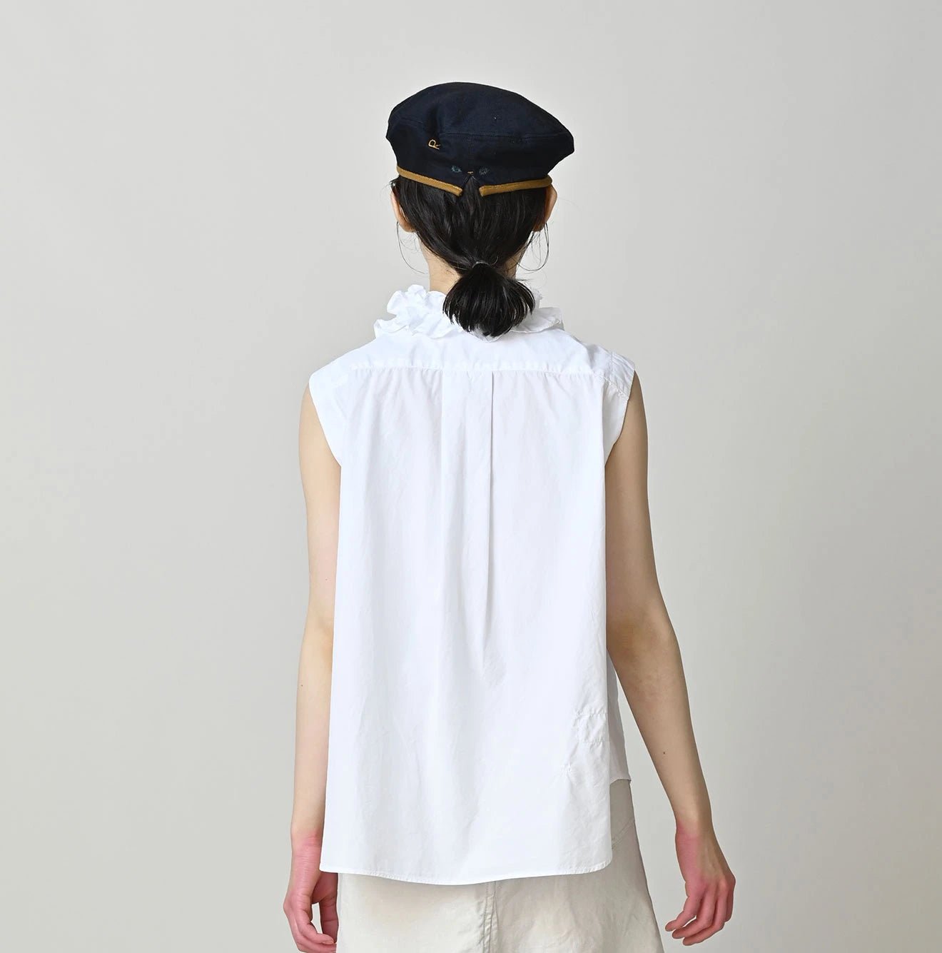 45R Broadcloth Frilled Sleeveless Top - Image 5