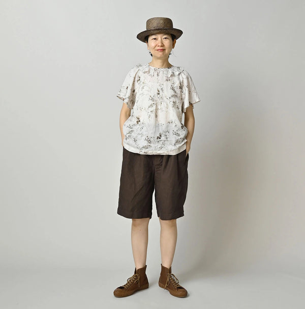 45R Linen Campanula Tucked Collar Blouse