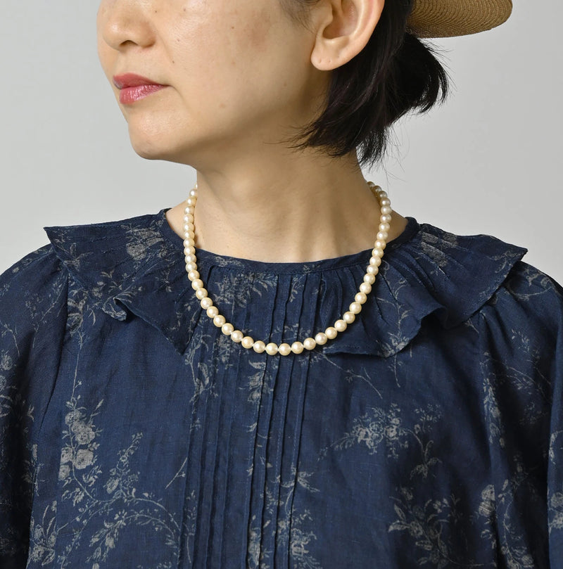 45R Indigo Linen Campanula Tucked Collar Blouse - Image 6