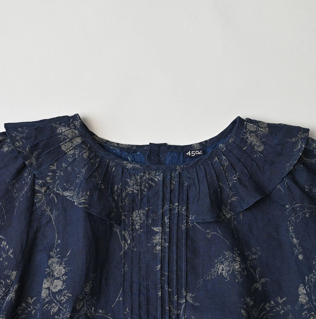 45R Indigo Linen Campanula Tucked Collar Blouse - Image 13