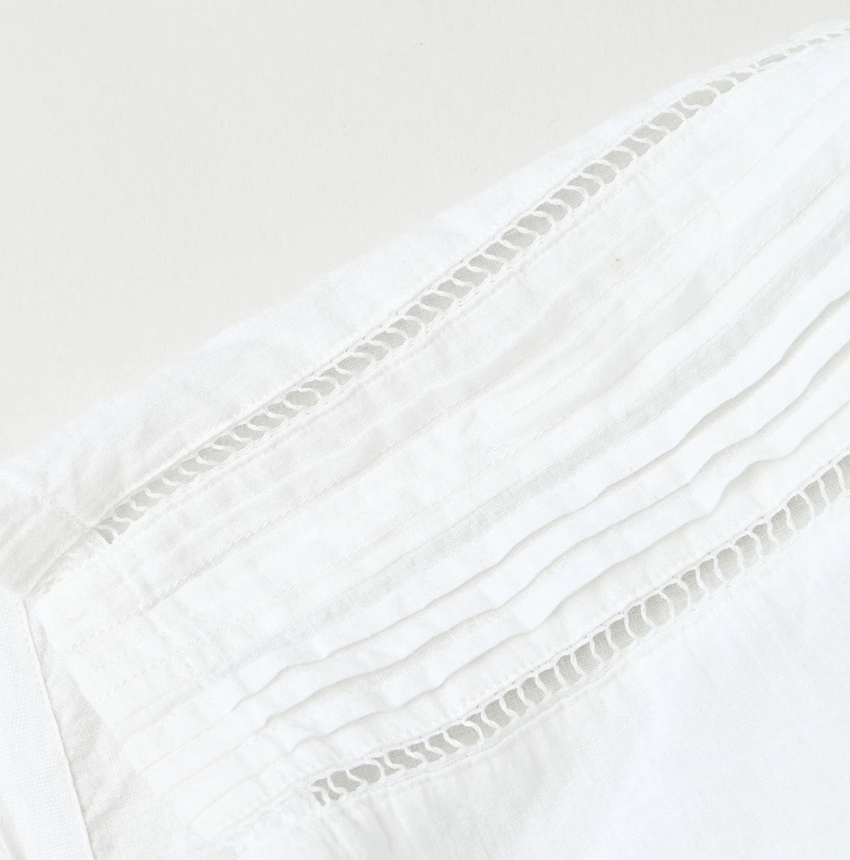 45R Khadi Pintuck Lace Multi Camisole