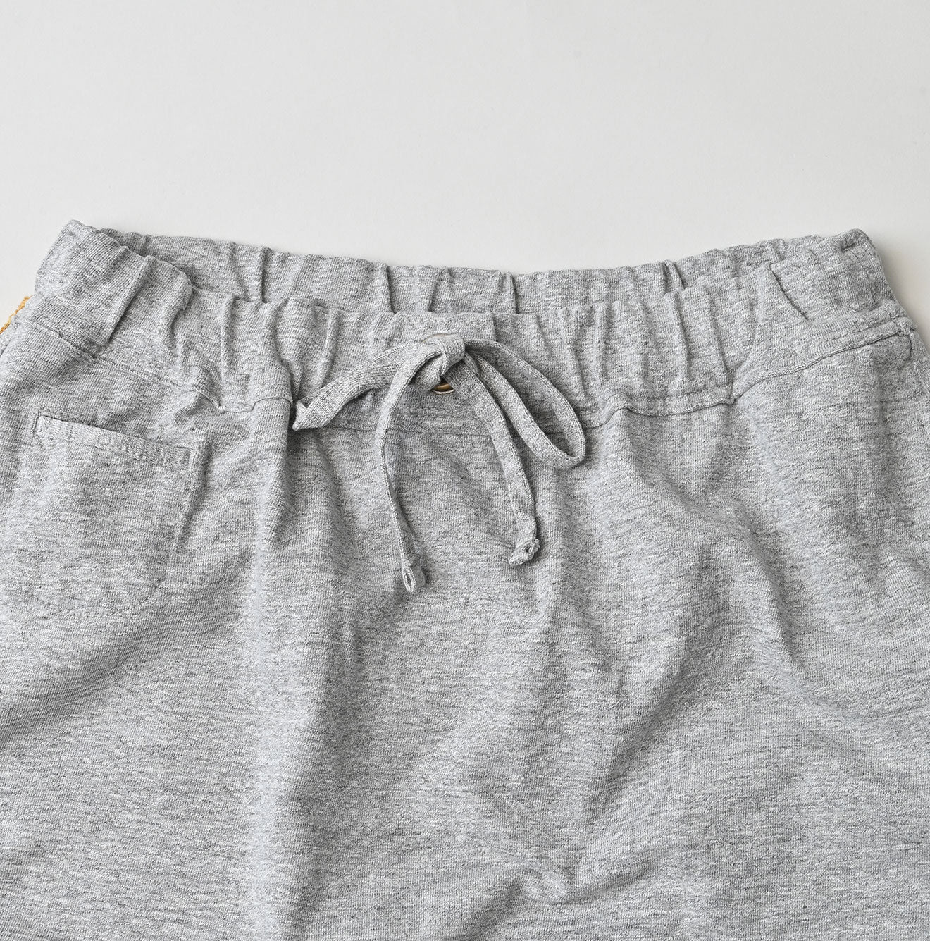 Dekoboko Tenjiku Skirt (Top-Dyed) - Image 13