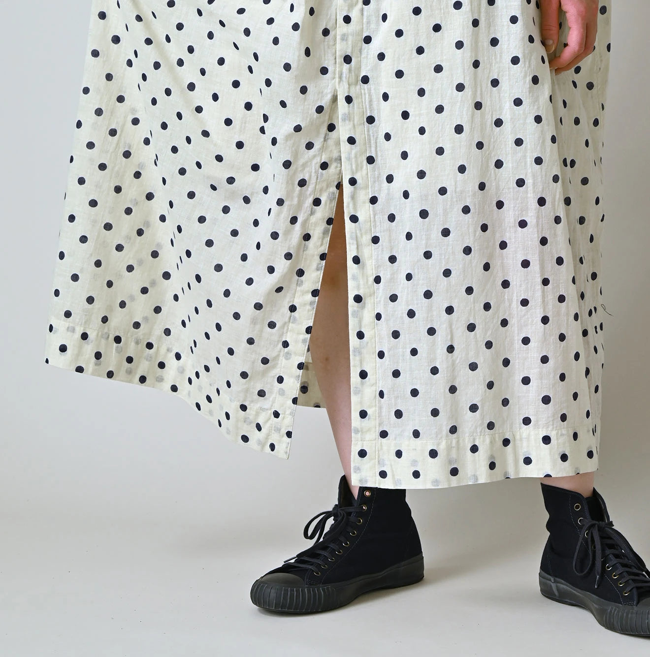 45R Gauze Polka Dot Wrap Skirt - Image 9