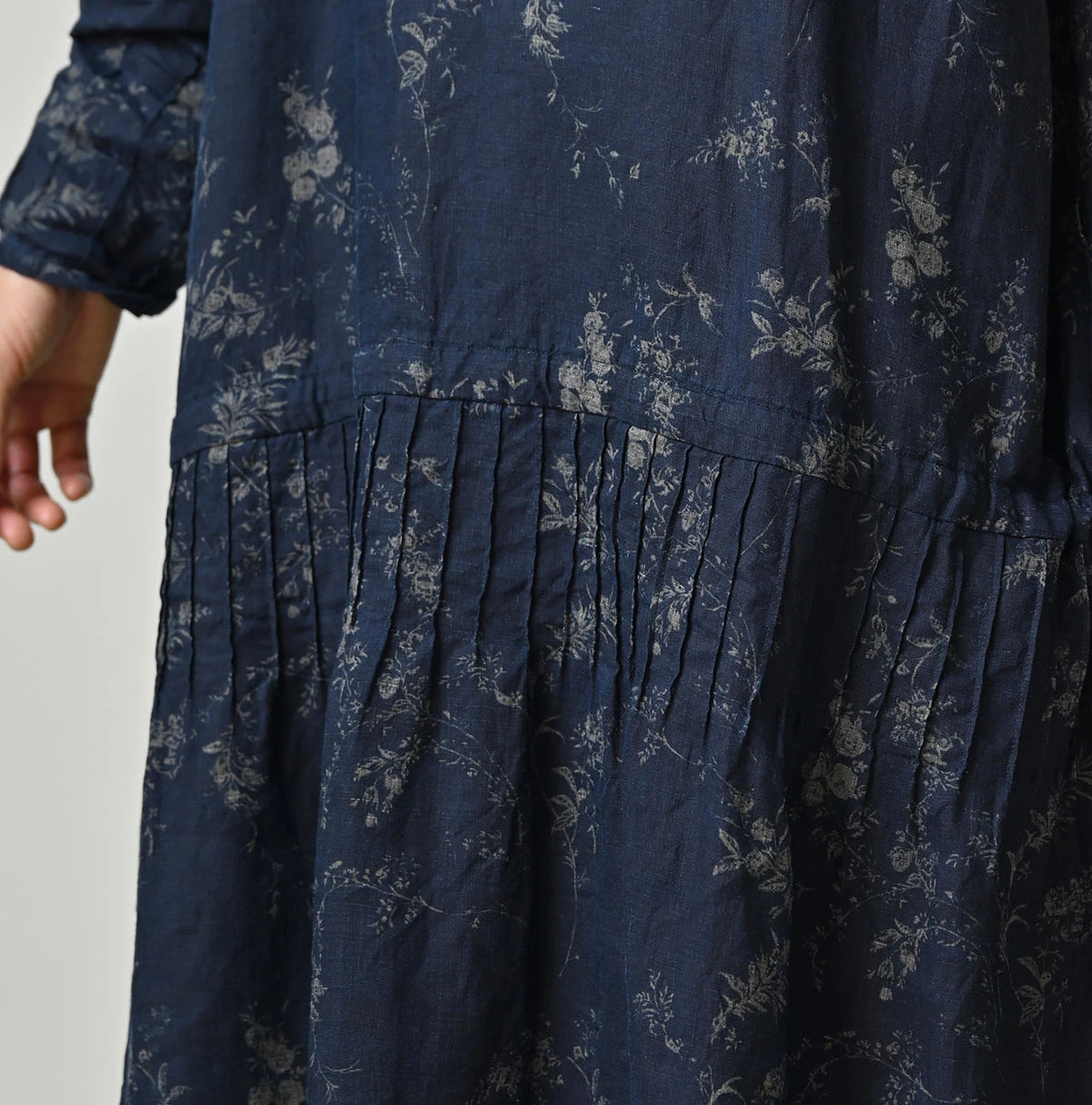 45R Indigo Linen Campanula Pintuck Dress