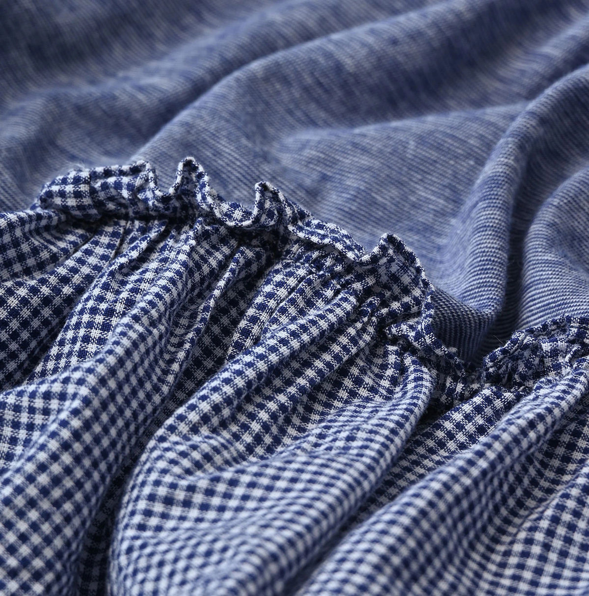 45R Plain Weave x Jersey Frilled Dress