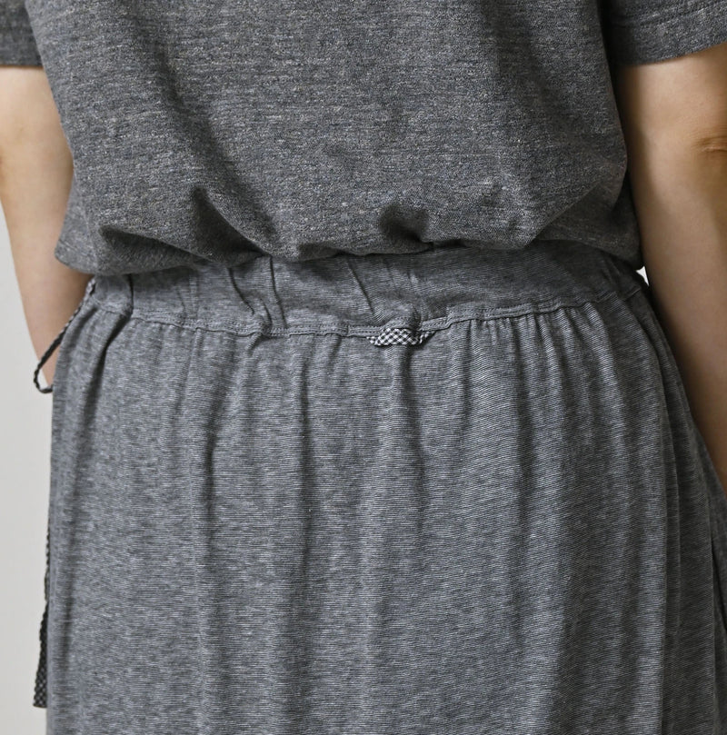 45R Plain Weave x Jersey Frilled Skirt - Image 11