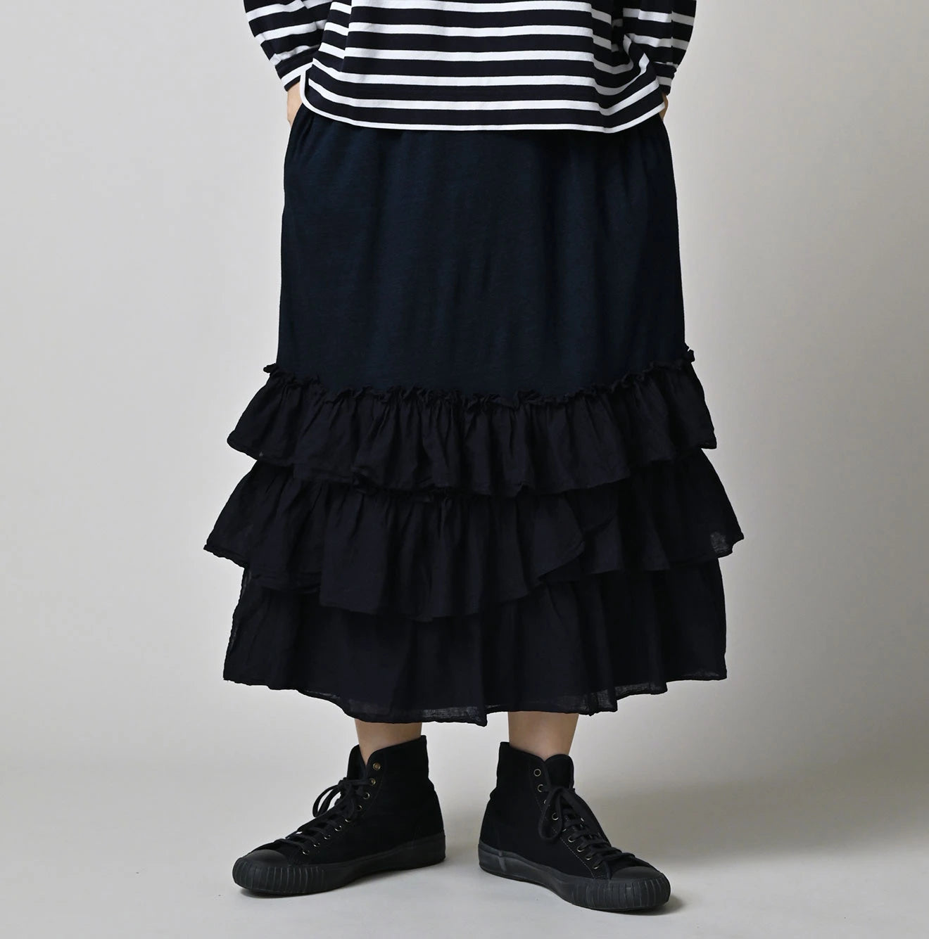 45R Indigo Plain Weave x Jersey Frilled Skirt - Image 3