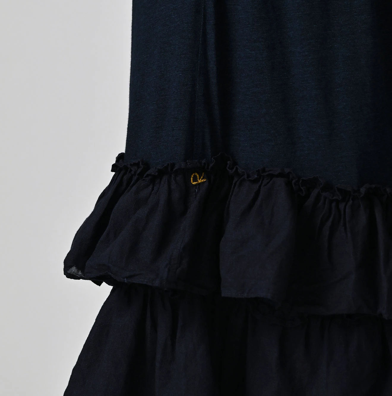 45R Indigo Plain Weave x Jersey Frilled Skirt - Image 11