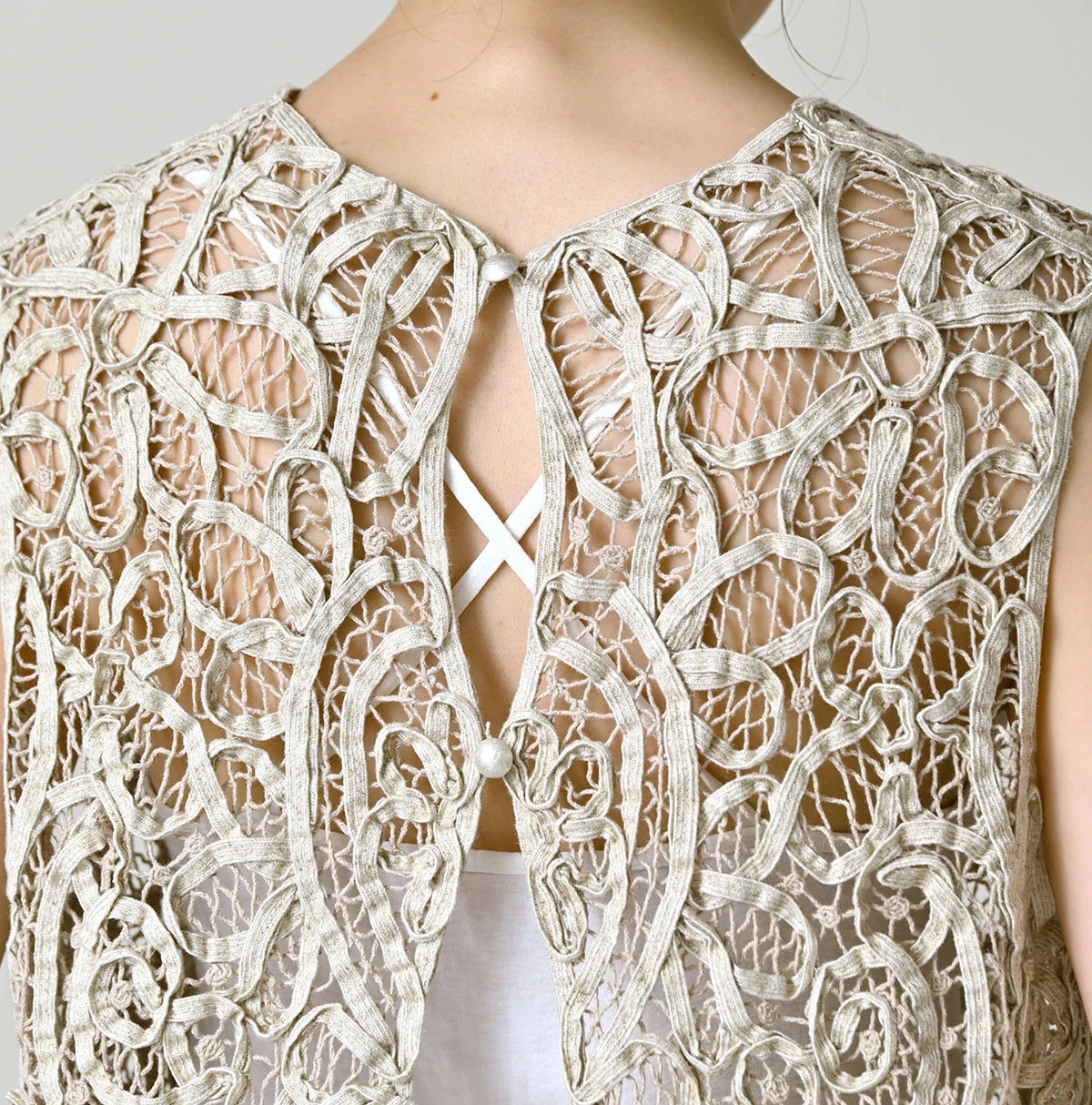 45R Linen Ribbon Batten Lace Camisole
