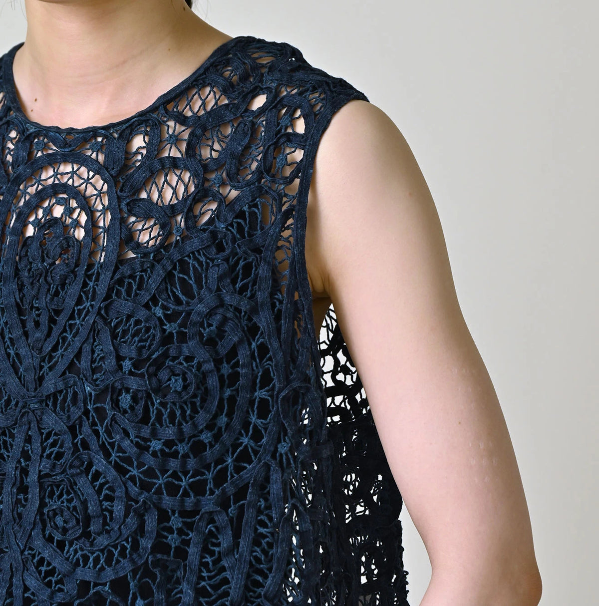 45R Ai Indigo Linen Ribbon Batten Lace Camisole