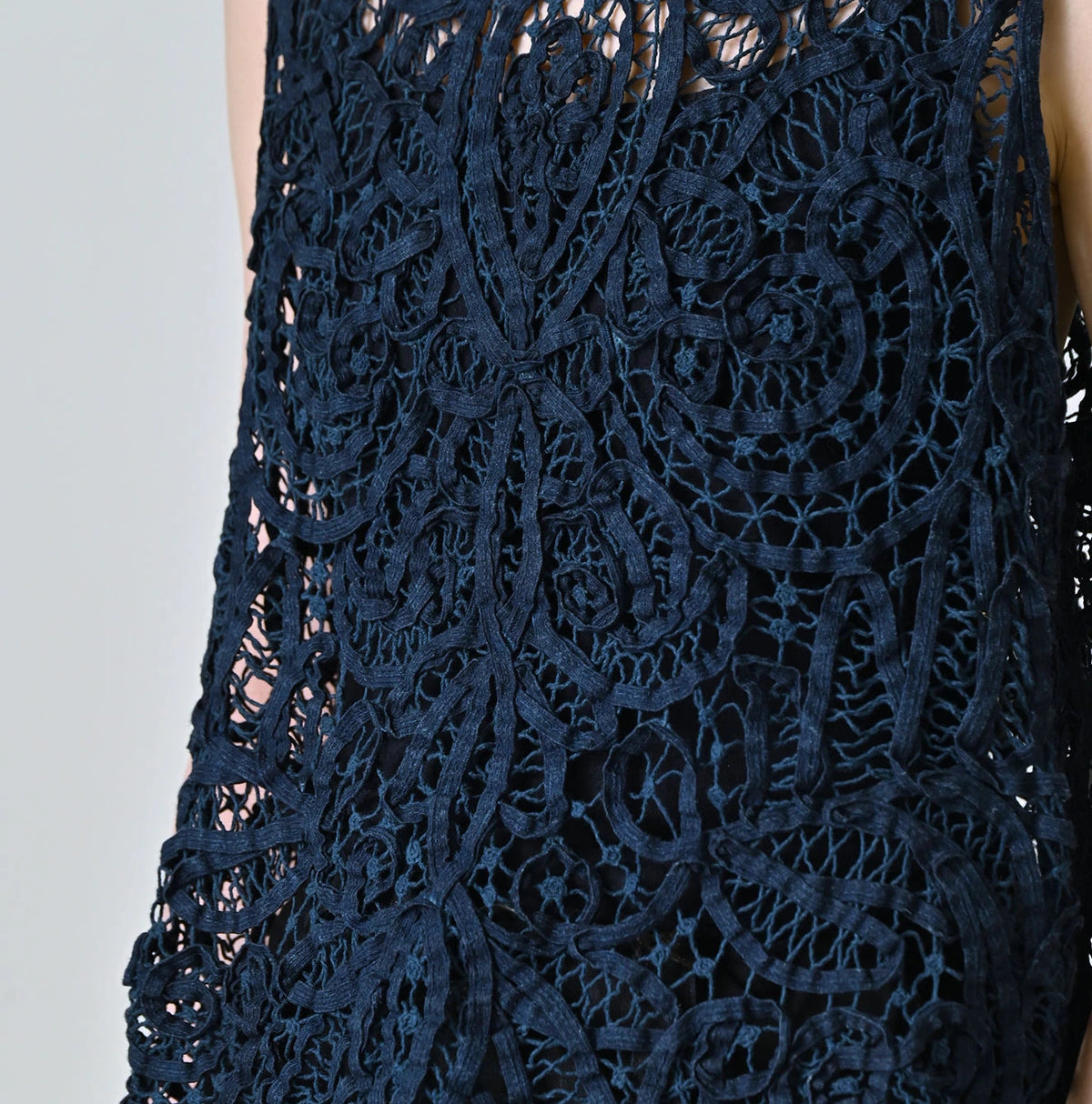 45R Ai Indigo Linen Ribbon Batten Lace Camisole