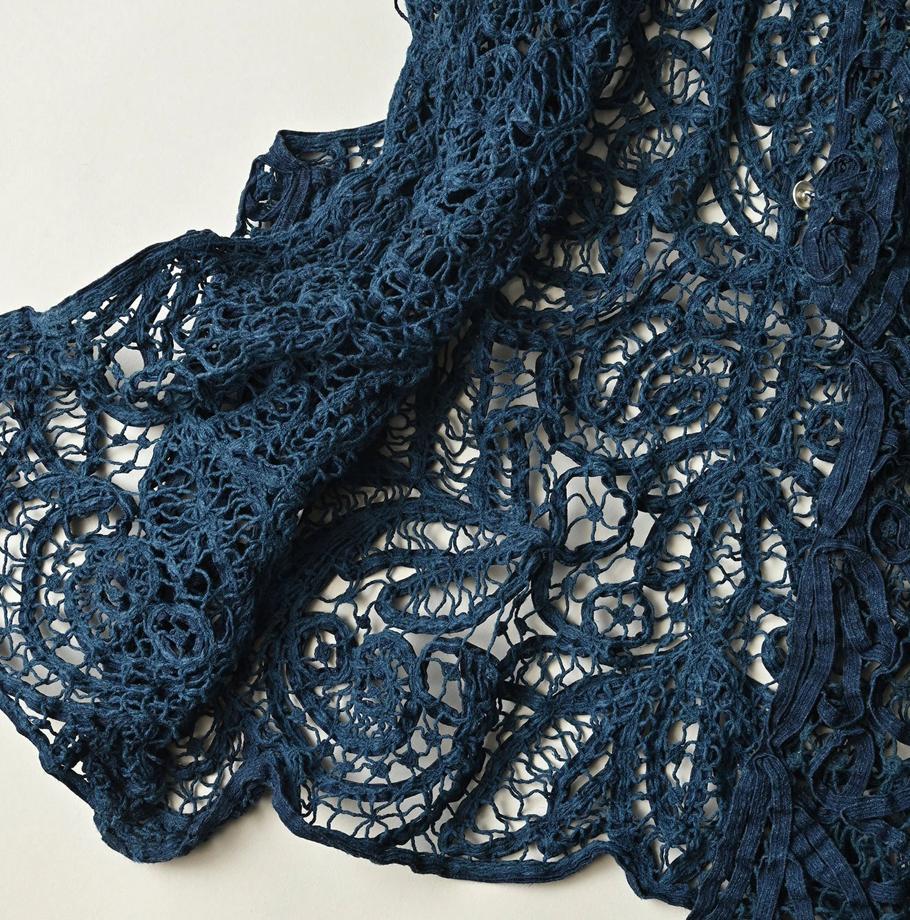 45R Ai Indigo Linen Ribbon Batten Lace Camisole - Image 18