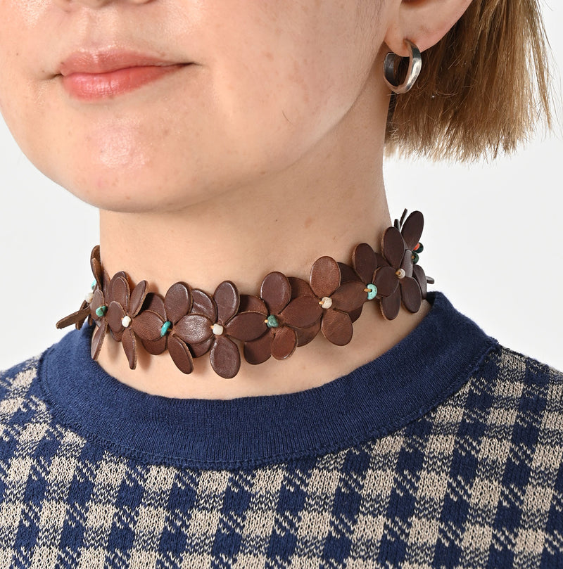 45R Leather Flower Choker - Image 4