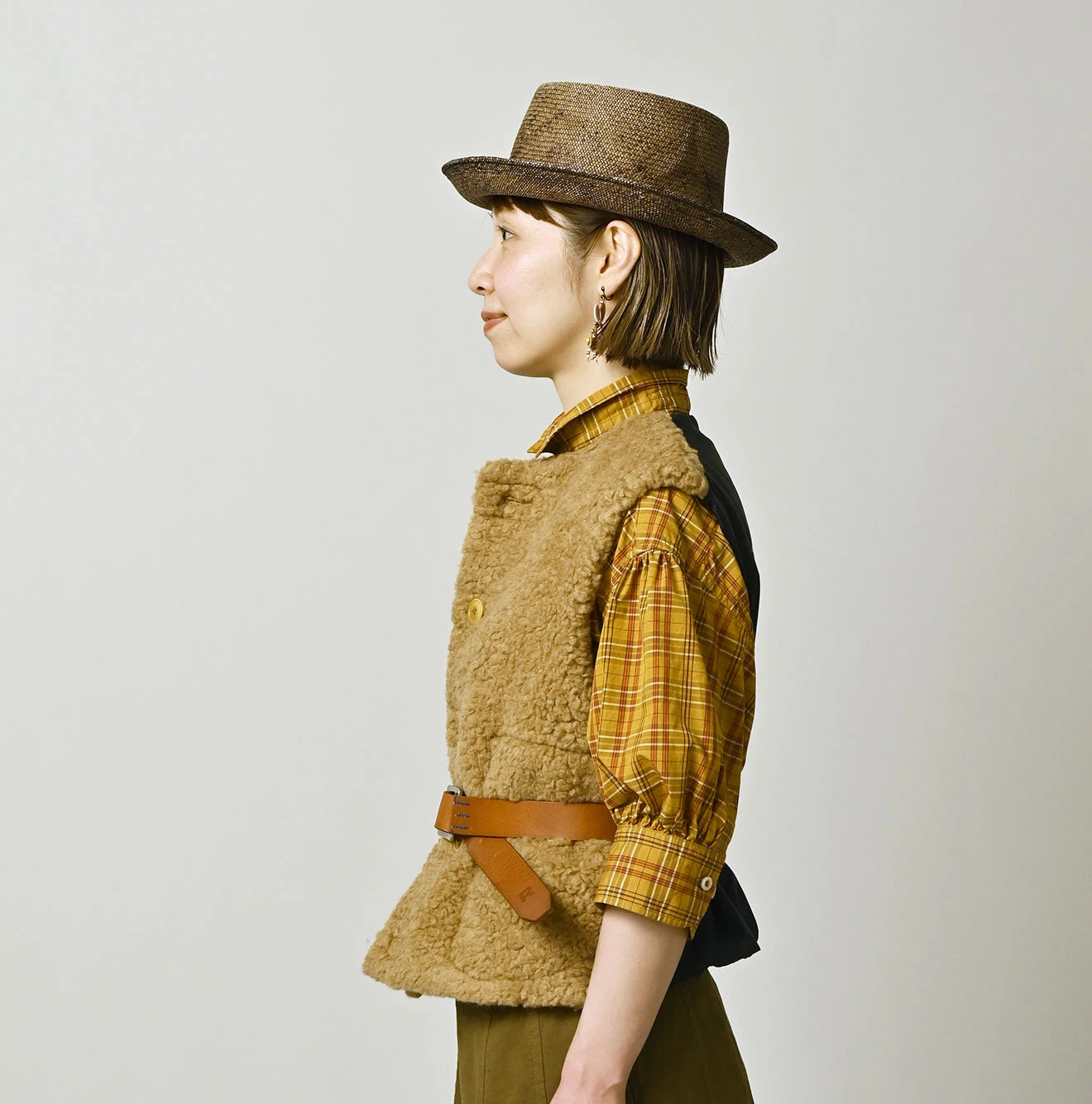 45R Wool Boa x Nylon Vest - Image 9