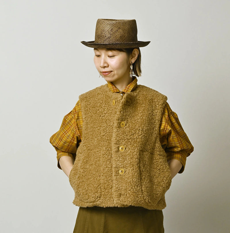 45R Wool Boa x Nylon Vest - Image 16