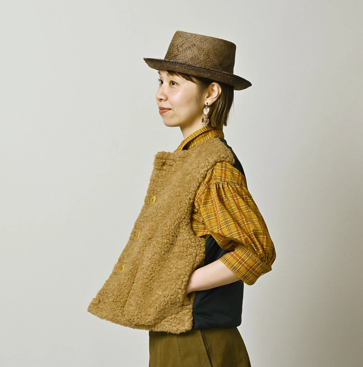 45R Wool Boa x Nylon Vest