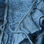 45R Ai Indigo Feather Khadi Silk Frill de T-shirt