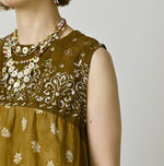 45R Bandana Mix à la Mode Sleeveless Top