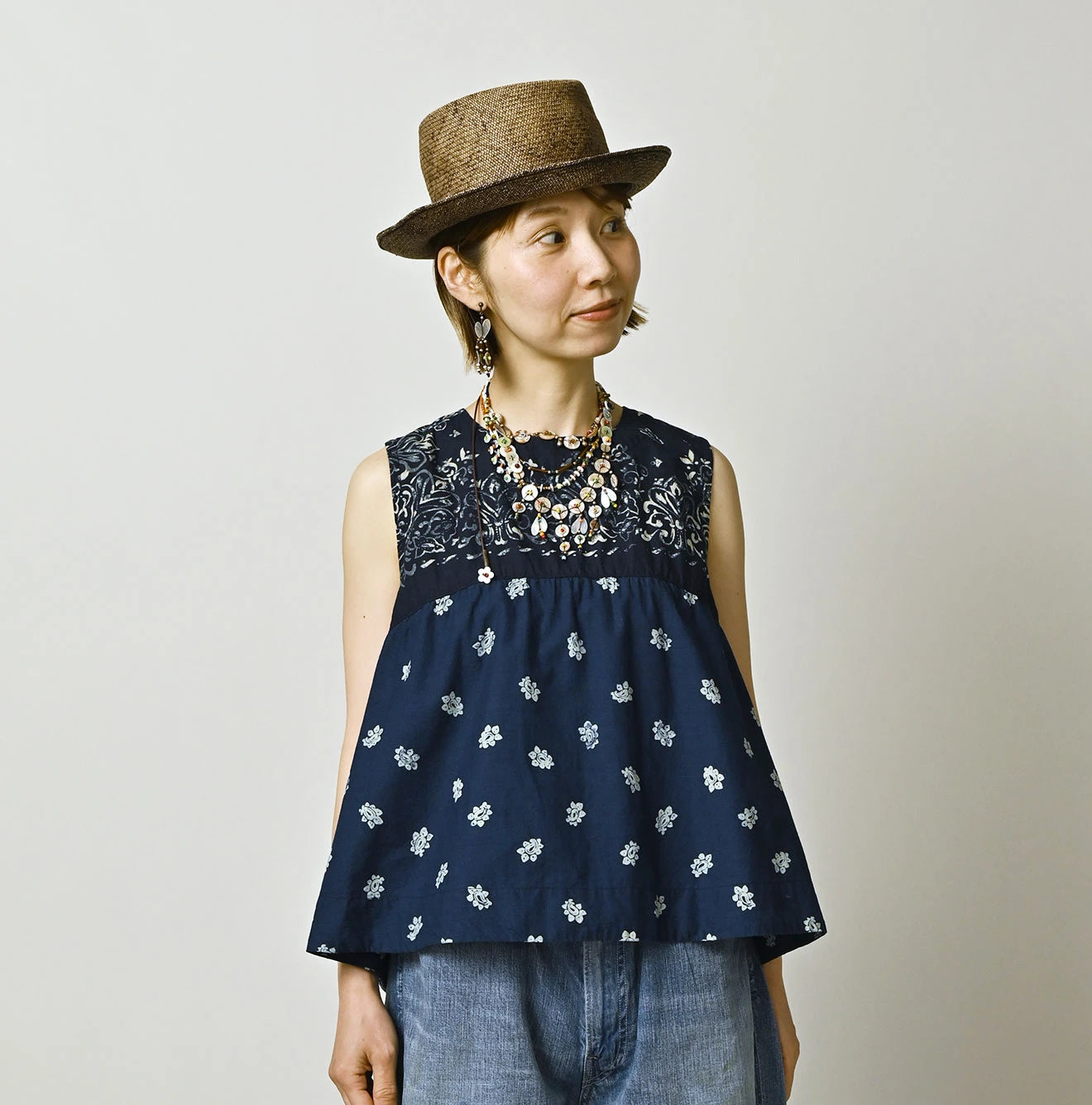 45R Indigo Bandana Mix à la Mode Sleeveless Top - Image 3