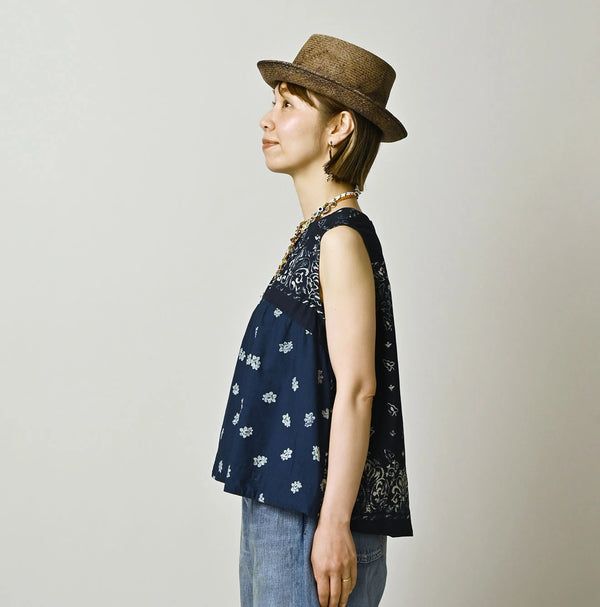 45R Indigo Bandana Mix à la Mode Sleeveless Top