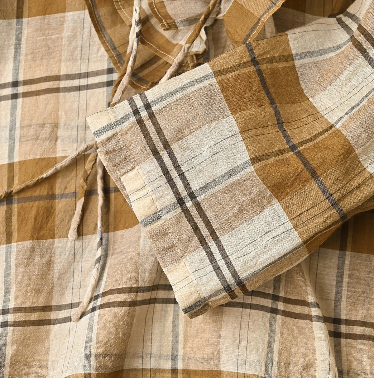 45R Feather Khadi Silk Frill de T-shirt