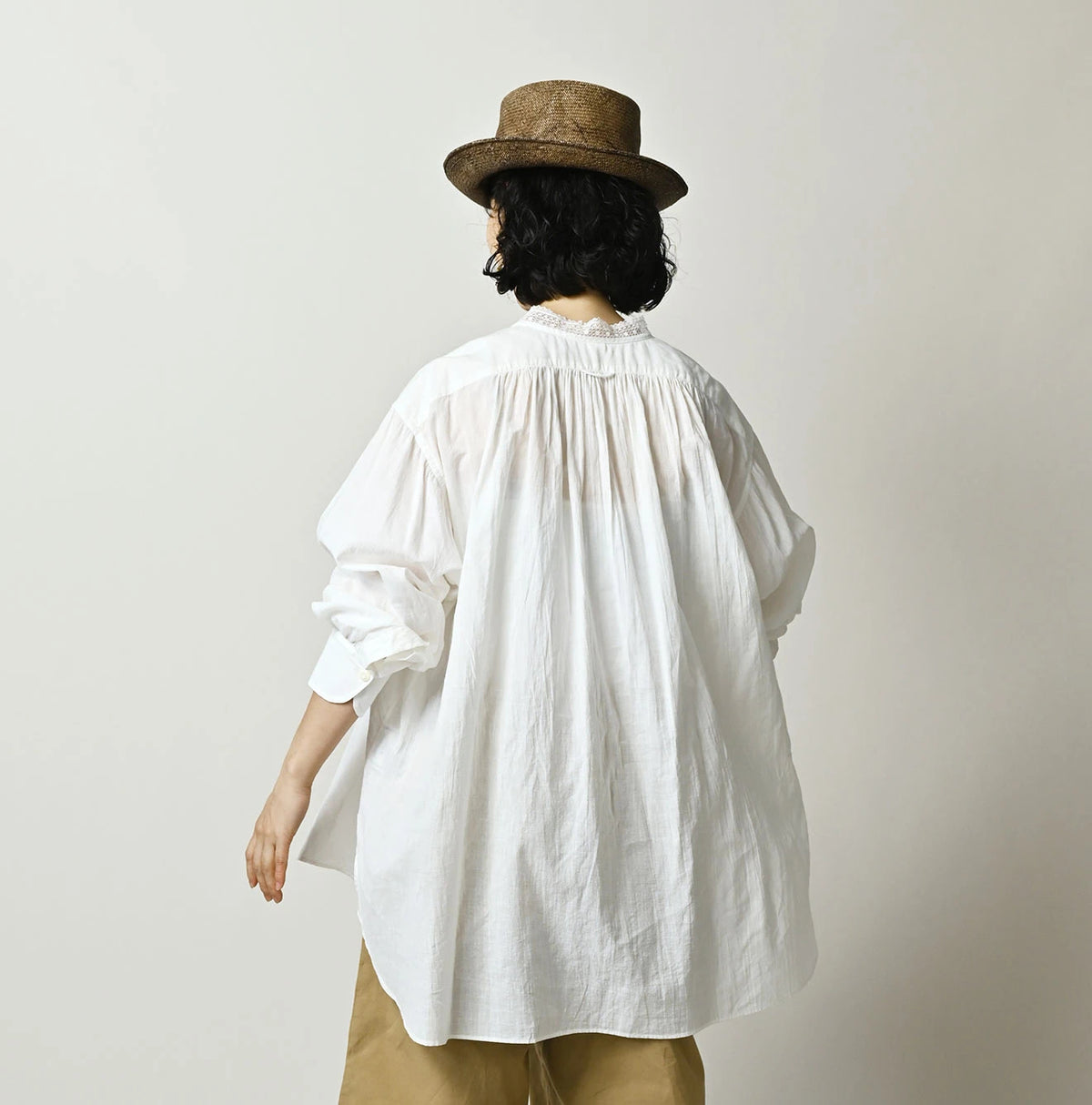 45R Khadi Lace Tuck Smock Blouse
