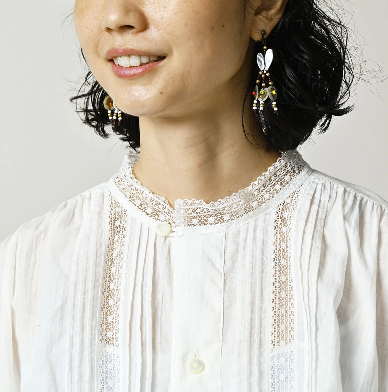 45R Khadi Lace Tuck Smock Blouse - Image 6