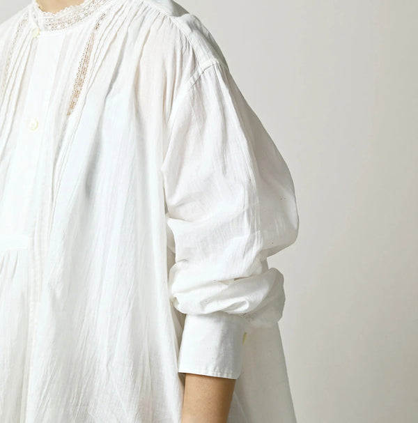 45R Khadi Lace Tuck Smock Blouse