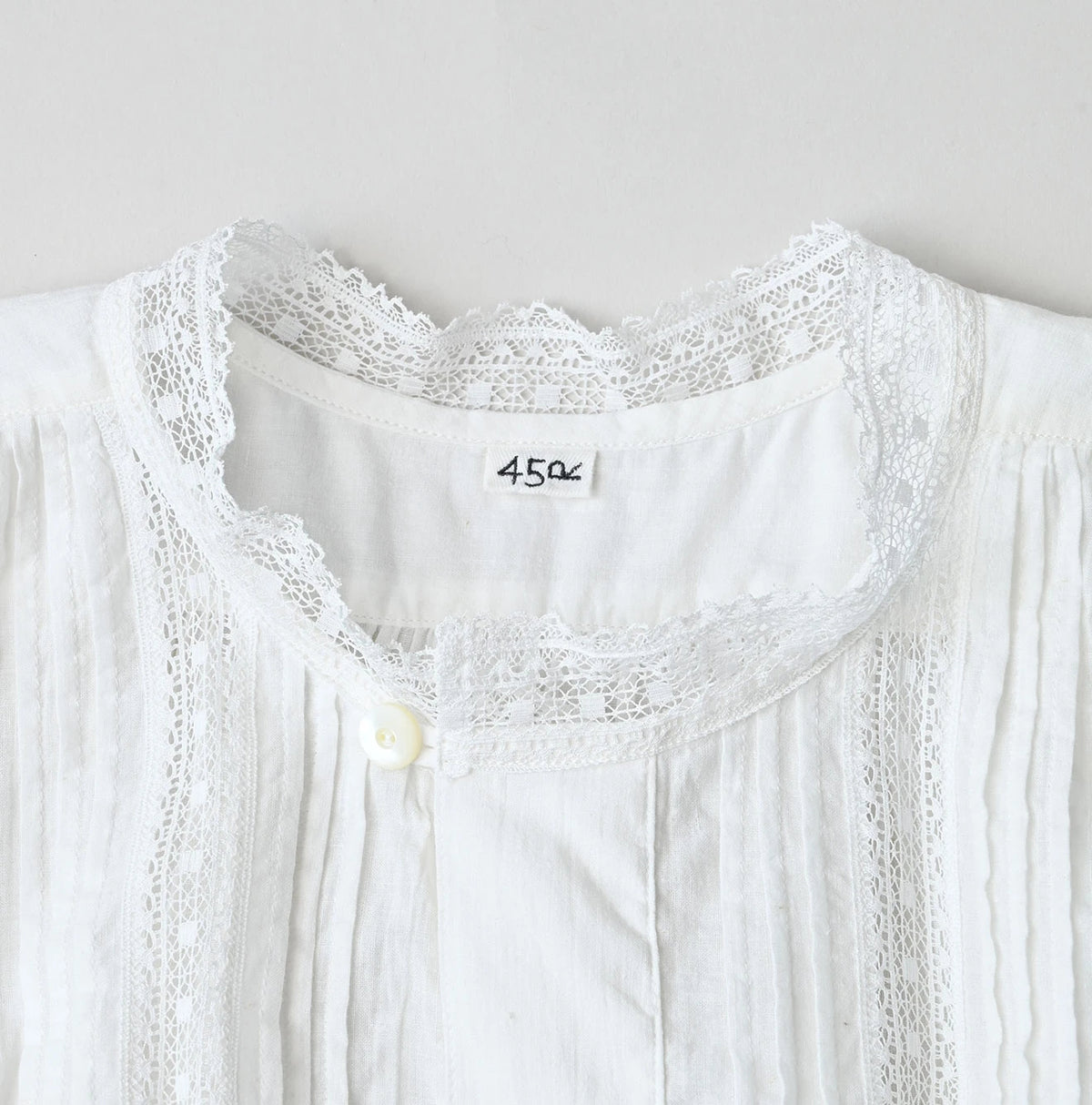45R Khadi Lace Tuck Smock Blouse