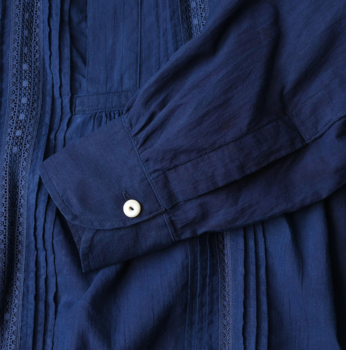45R Ai Indigo Khadi Lace Tuck Smock Blouse