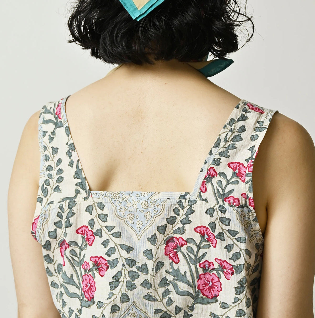 45R Saffron Block Print de Sleeveless Top