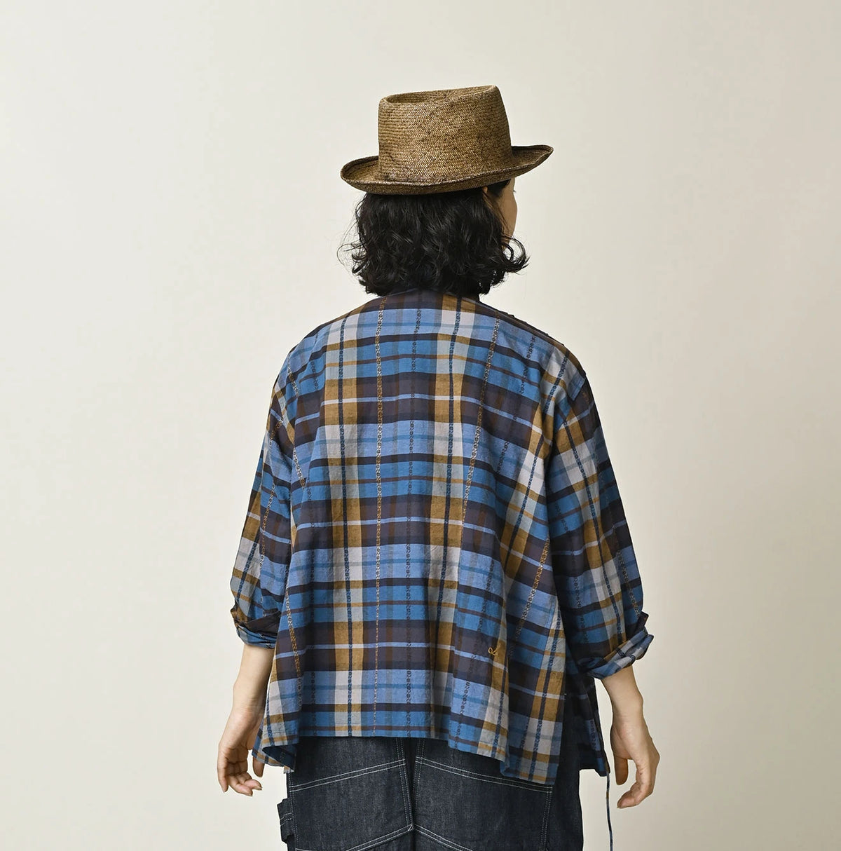 45R Ai Indigo Check Khadi Dobby Frill Cachecoeur