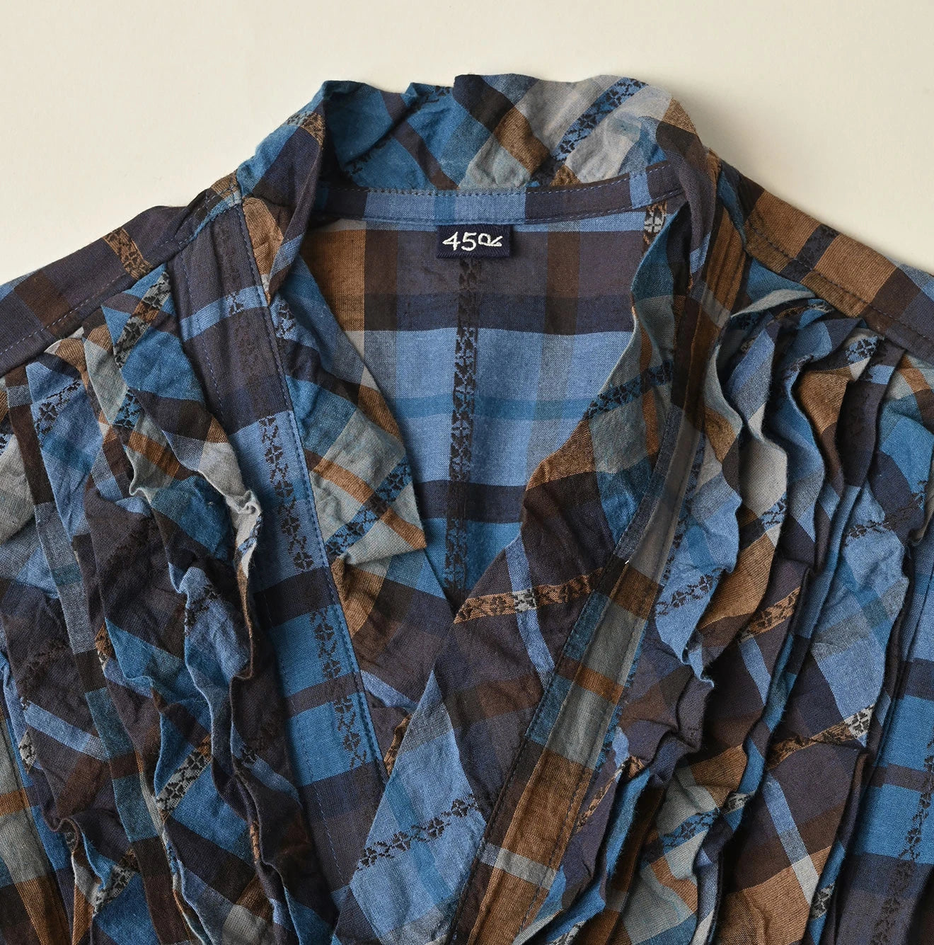 45R Ai Indigo Check Khadi Dobby Frill Cachecoeur - Image 14