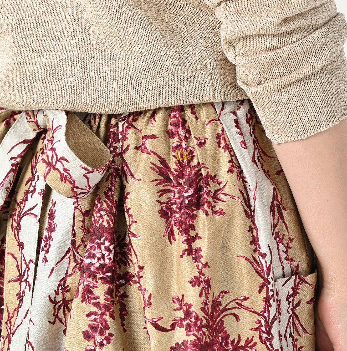 45R Chandelier Flower Apron Skirt