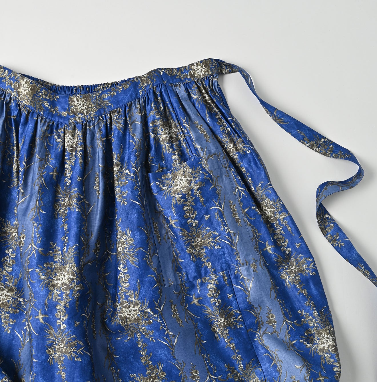 45R Chandelier Flower Apron Skirt