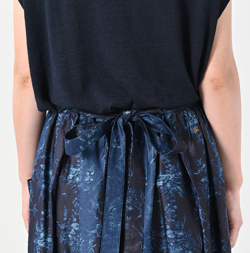 45R Indigo Chandelier Flower Apron Skirt